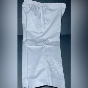 Women's Floral Embroidered White Denim Ankle Pant Size‎ 14